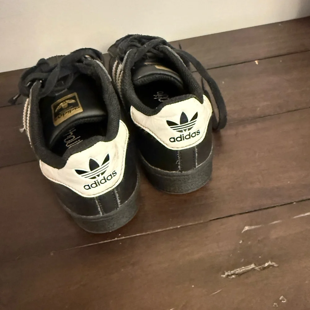 adidas model superstar